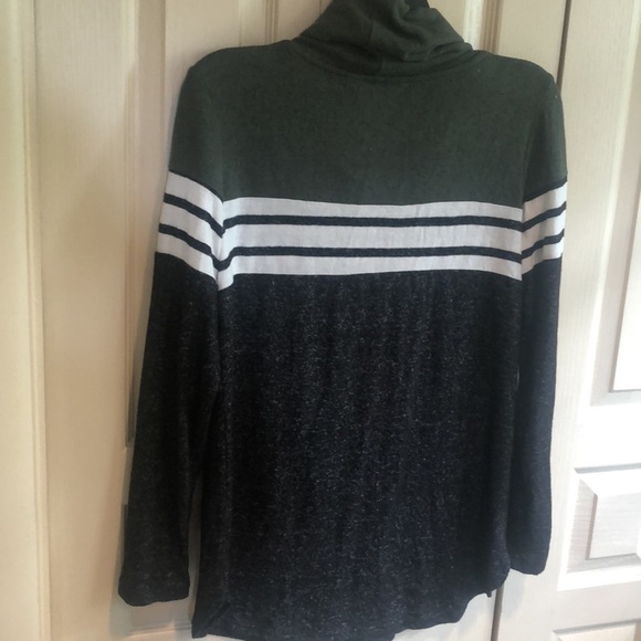 Market & Spruce Womans  Light Weight Turtle Neck  Sweater Size M - Picture 4 of 5
